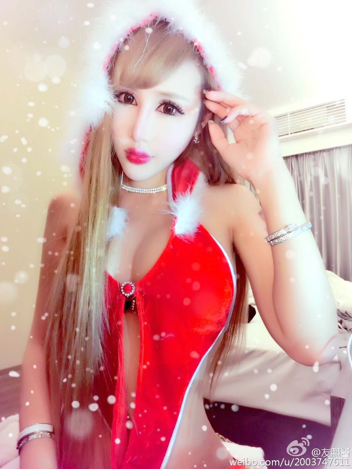 G罩美胸 火爆的辣子 友熙酱 微博自拍破解私密图片 3